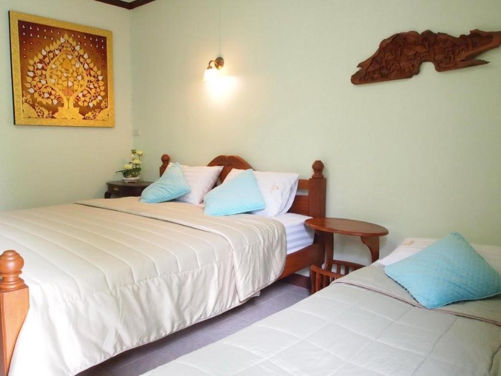 Baan Sala Lung Dam Hotel Бофут Екстериор снимка