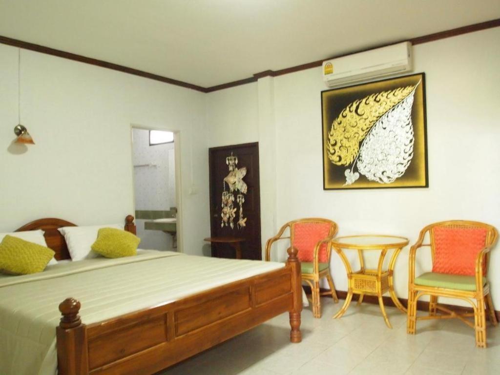 Baan Sala Lung Dam Hotel Бофут Екстериор снимка